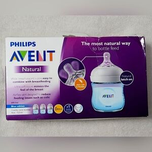 NIB Philips Avent Natural bottles, Blue edition, 4oz, 0m+